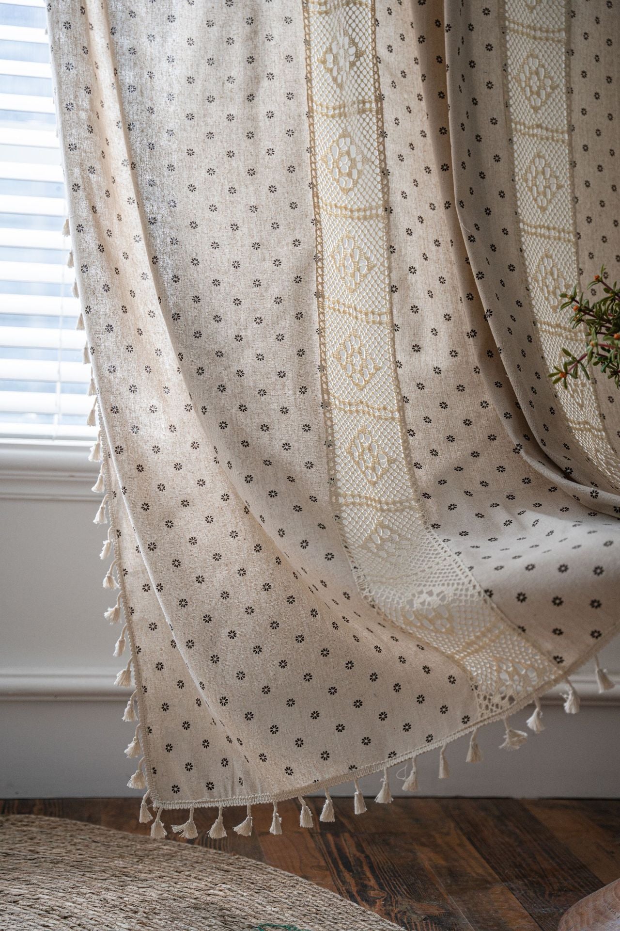 American vintage farmhouse curtain